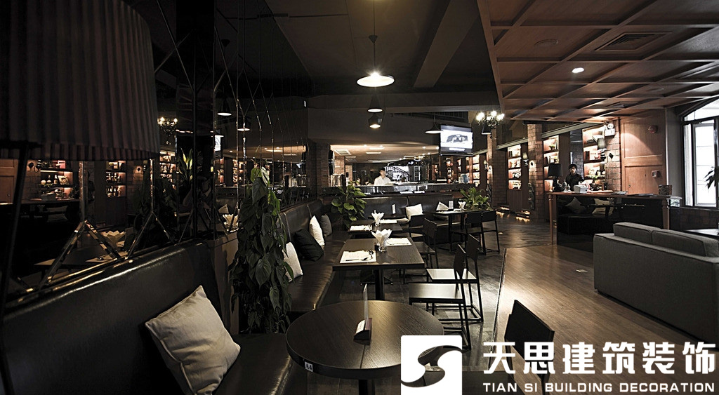 <a href=http://m.jstongyue.com/anli/ target=_blank class=infotextkey>合肥工裝</a>公司